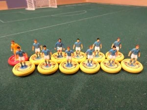 A Subbuteo team of figures on yellow bases